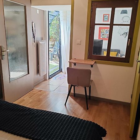 Appartement T2 Sur Cour Nantaise Rezé Exteriör bild
