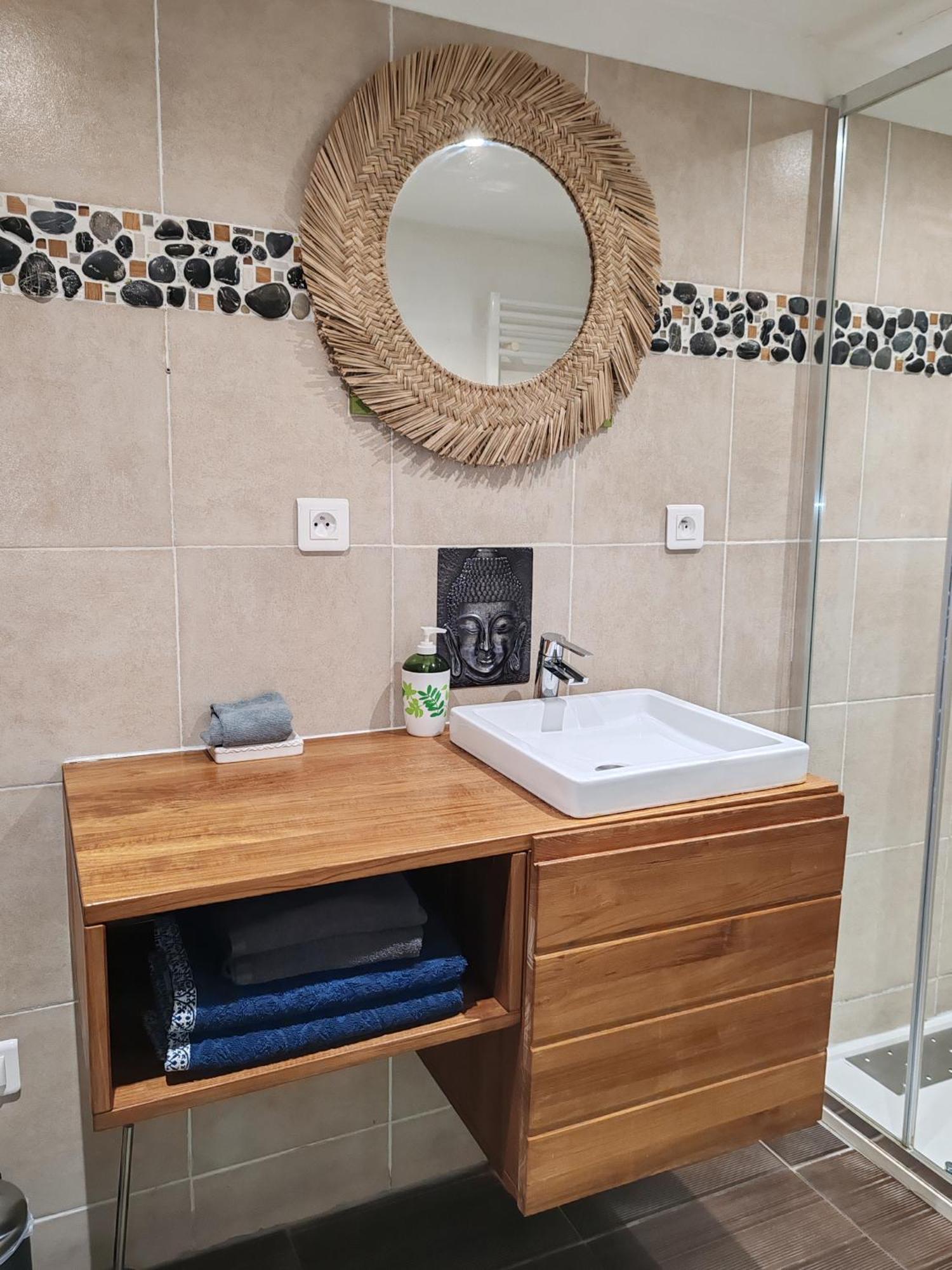 Appartement T2 Sur Cour Nantaise Rezé Exteriör bild